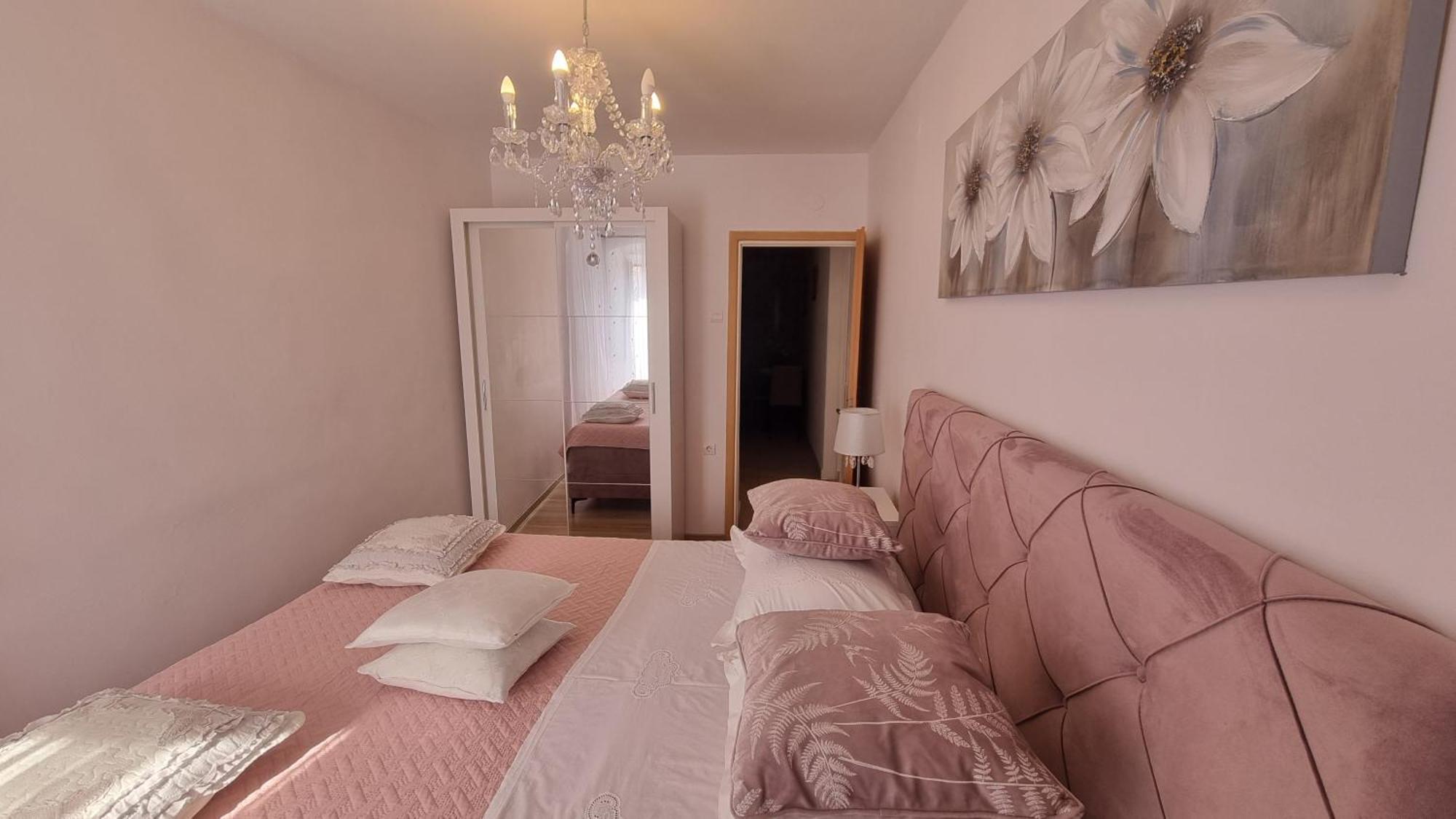 Apartment Vestibul Inn スプリト エクステリア 写真